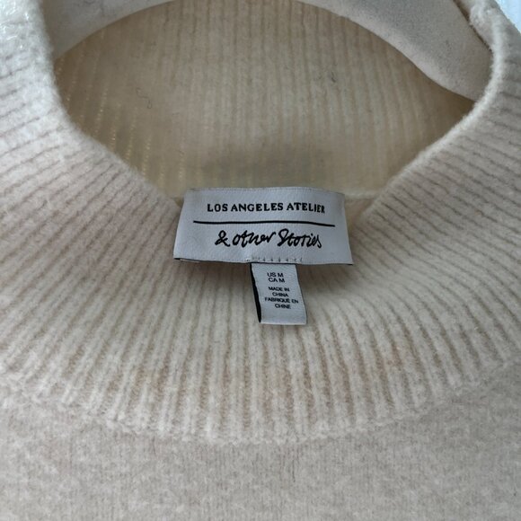 Mock Neck Sweater Medium - Picture 5 of 7